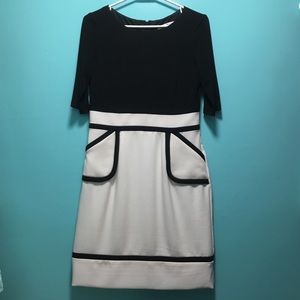 Sandra Darren black and white dress with pockets